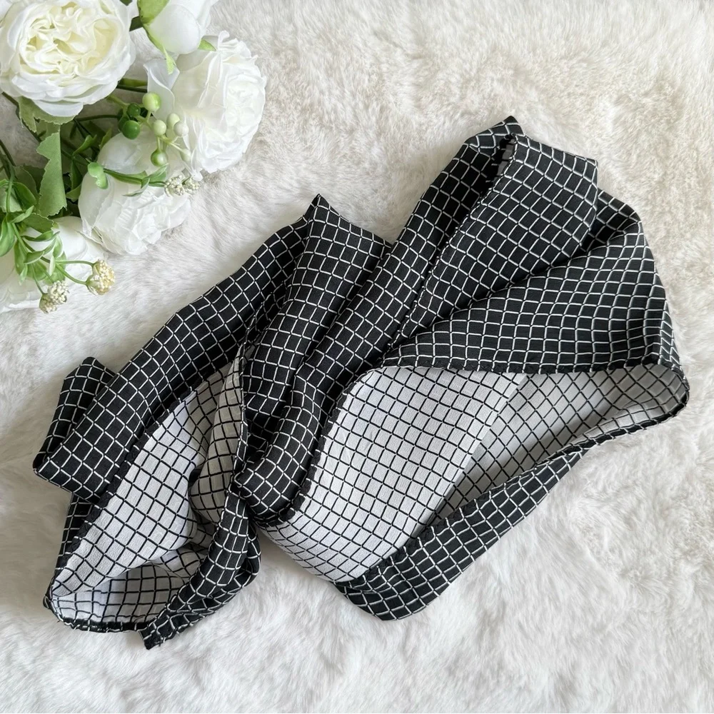 J JILL NEW Wearever Silk Windowpane Print Infinity Scarf • Woven Reversible
